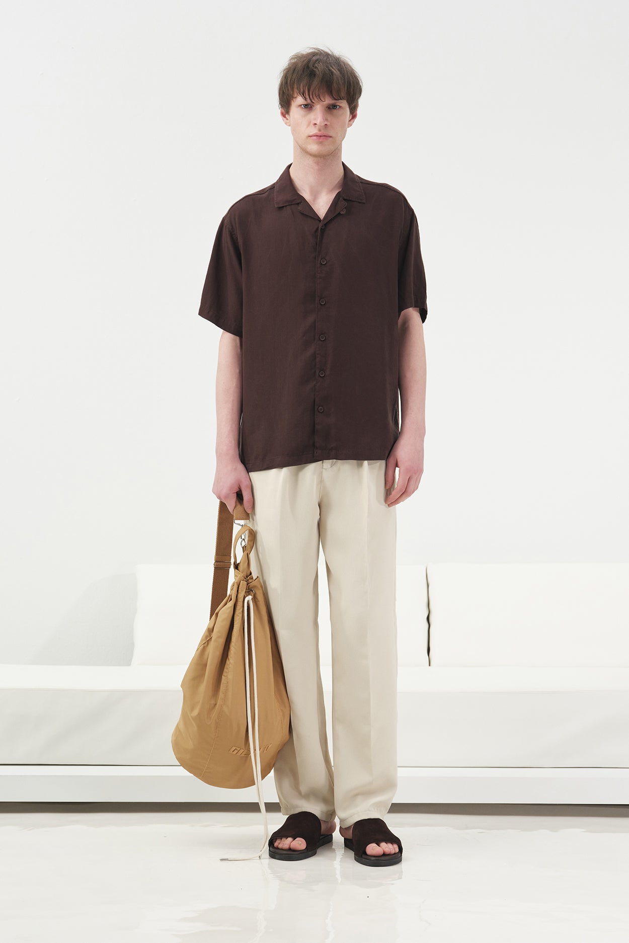 SHORT-SLEEVED CLASSIC BROWN TENSEL SHIRT