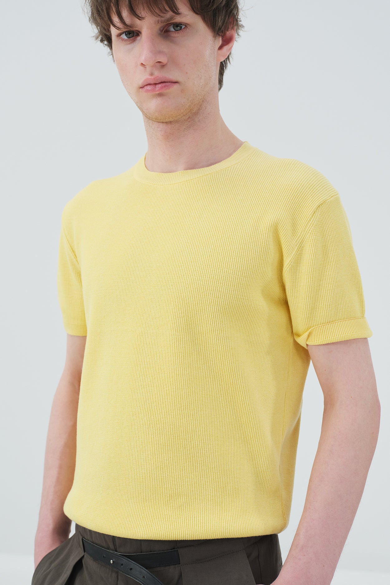 YELLOW RIBBED KNIT T-SHIRT
