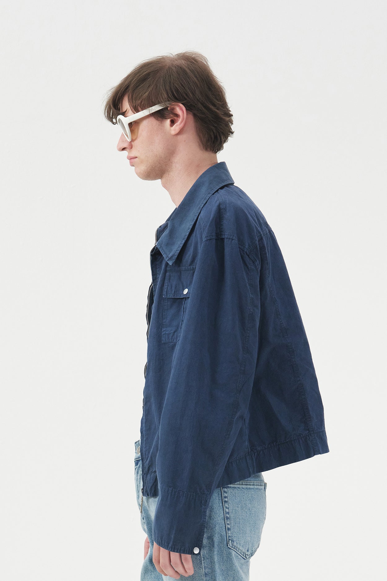 EFEKTLİ FERMUARLI LACİVERT CEKET