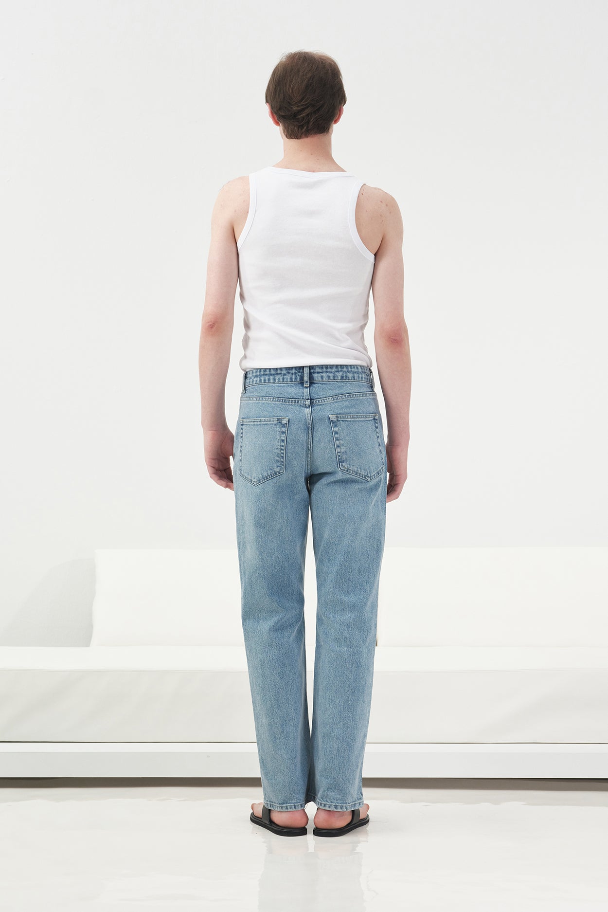 BASIC SLIM FIT BEYAZ ATLET