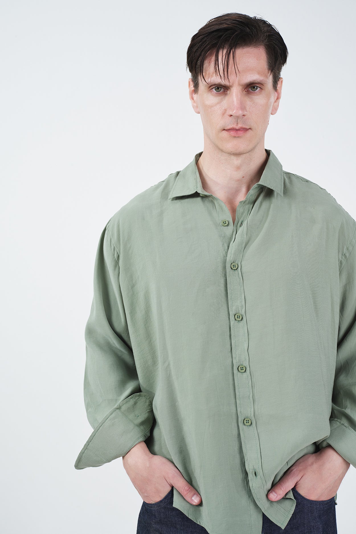 OVERSIZE DRAPED MINT MODAL SHIRT