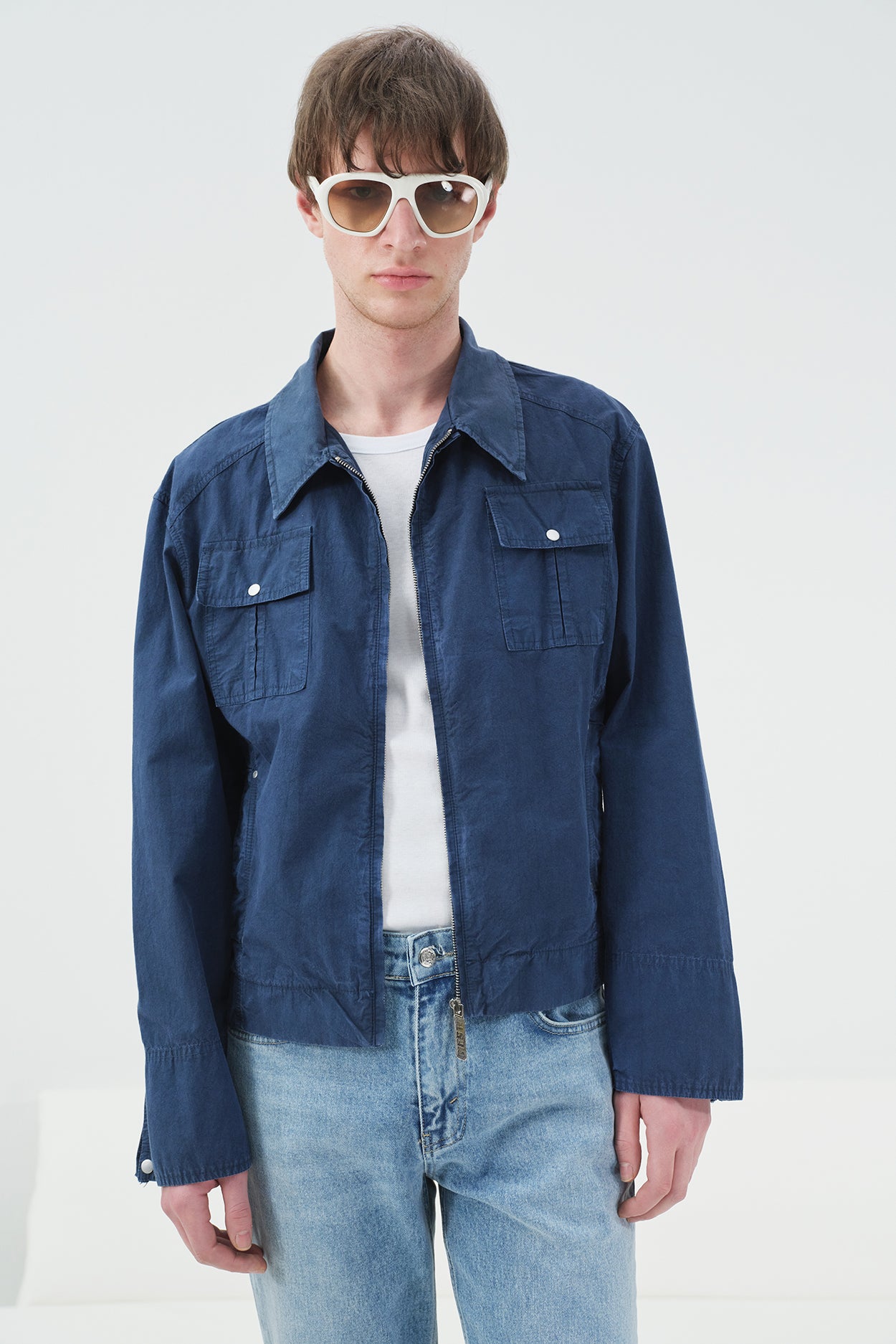 EFEKTLİ FERMUARLI LACİVERT CEKET