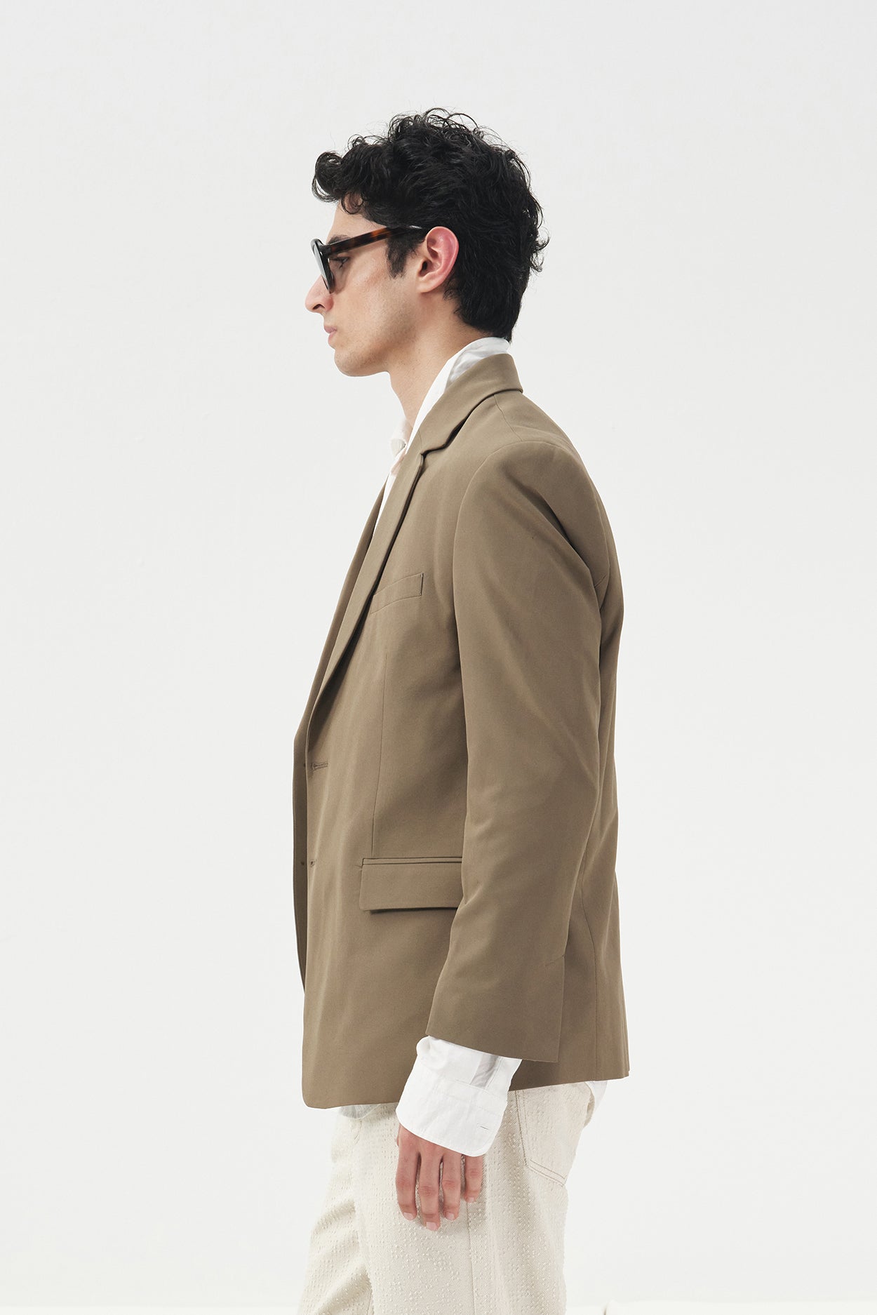 CLASSIC REGULAR FIT TAN JACKET