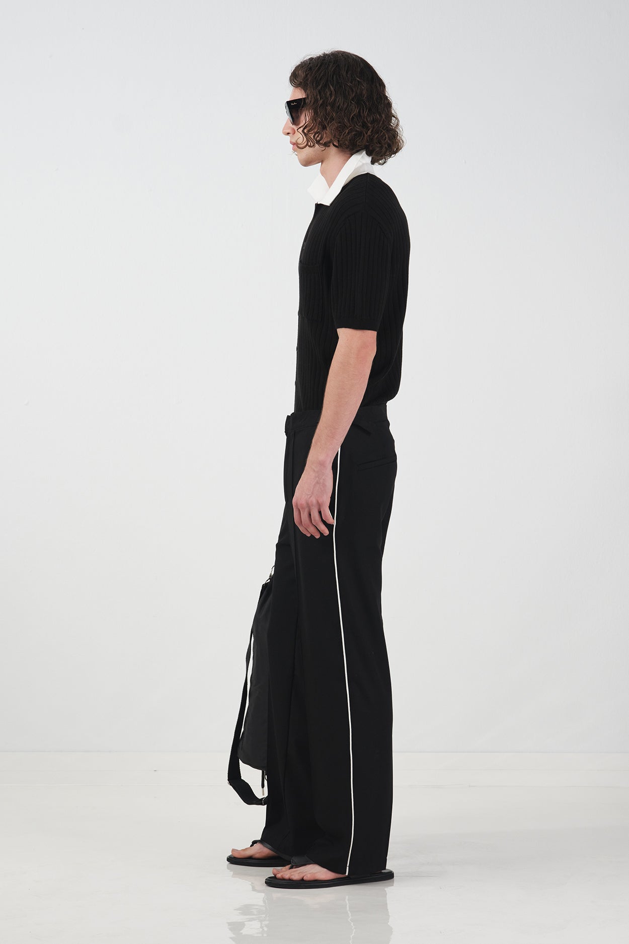 CLASSIC BLACK TROUSERS WITH CONTRAST PIPING