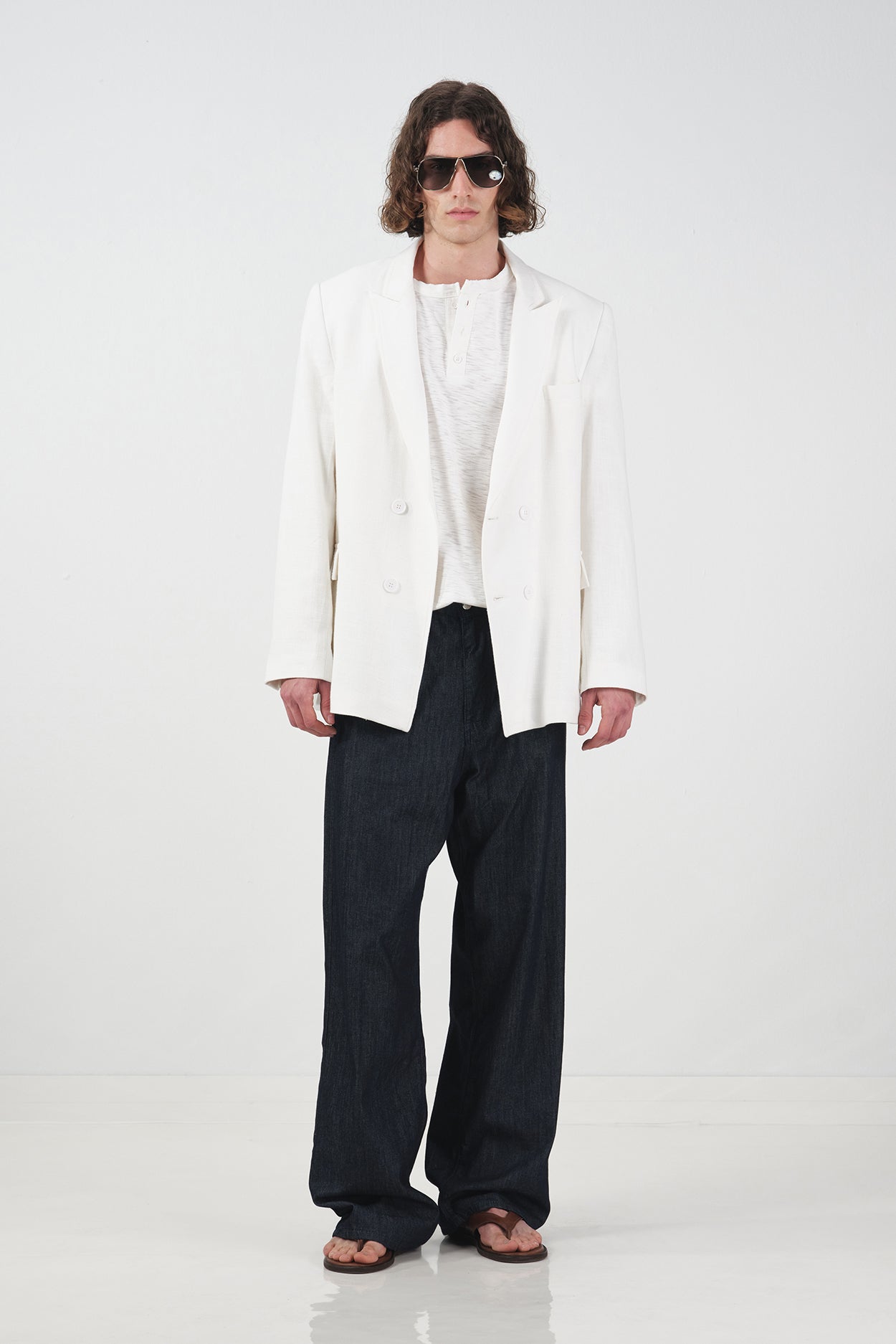 CLASSIC REGULAR FIT WHITE JACKET