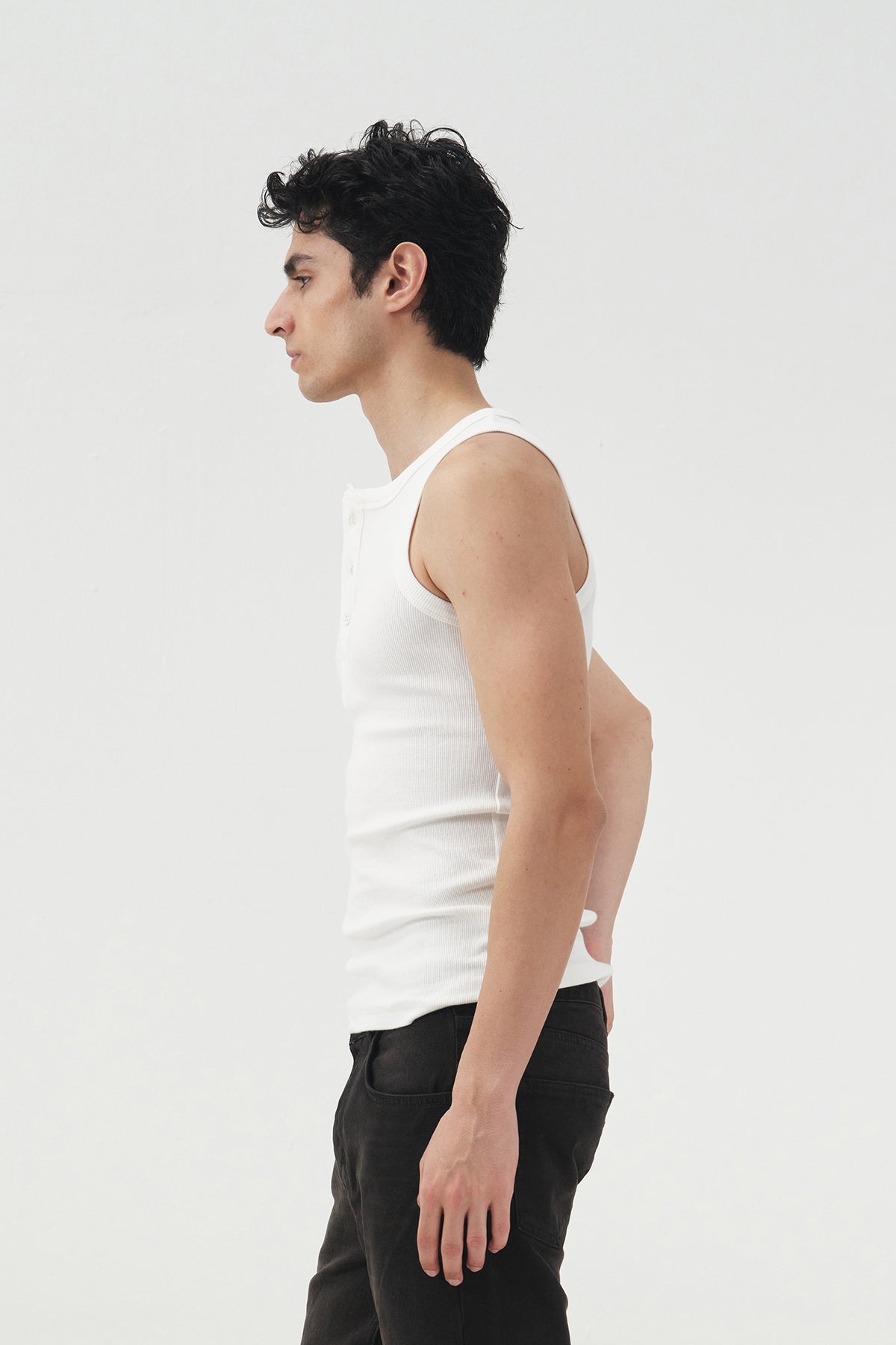 YARIM PATLI BEYAZ ATLET