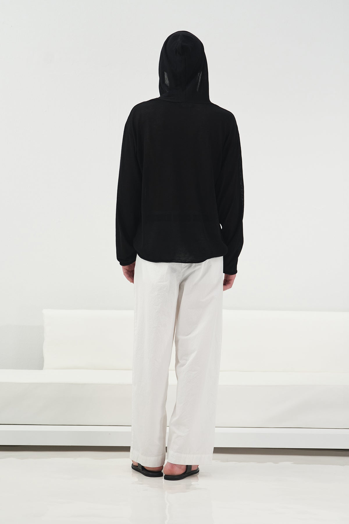 DÖKÜMLÜ SİYAH KETEN TRİKO SWEATSHIRT