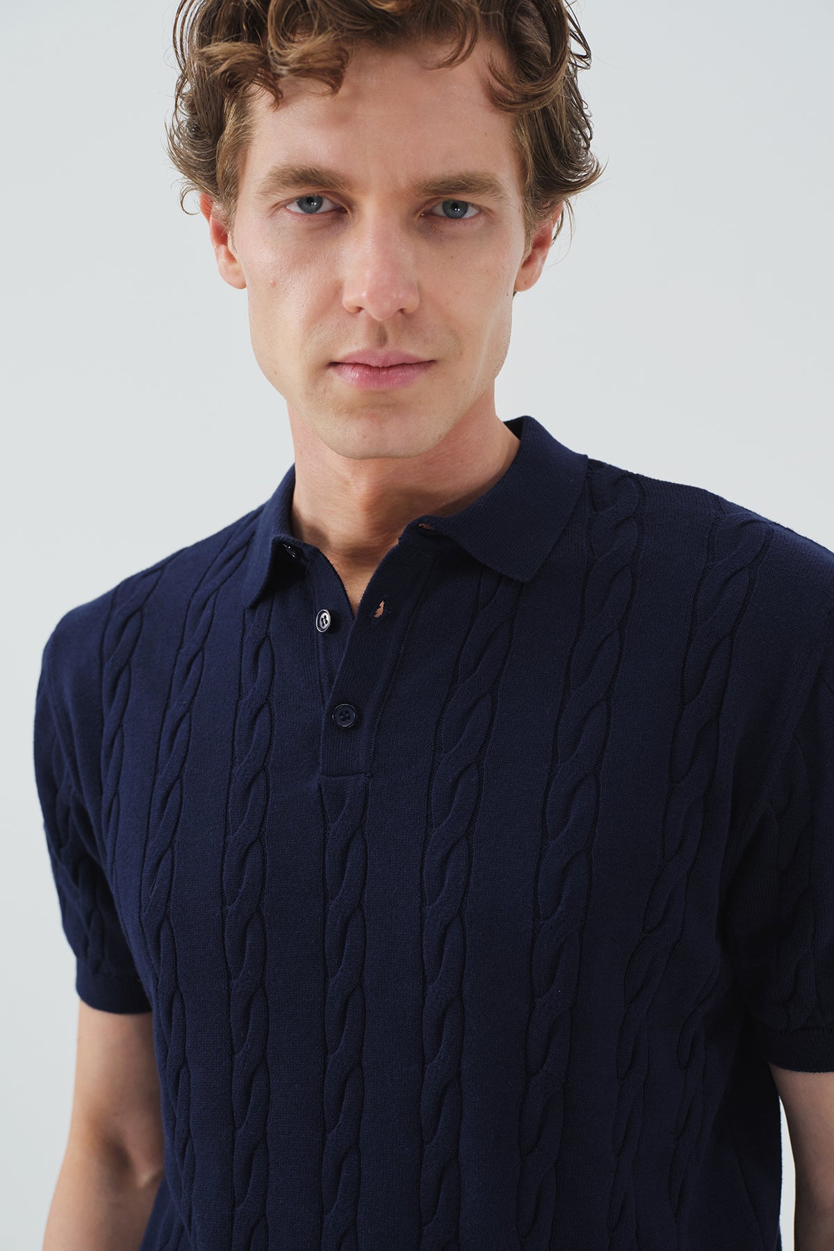 DOKULU ÖRGÜ DESENLİ LACİVERT POLO YAKA TRİKO T-SHIRT