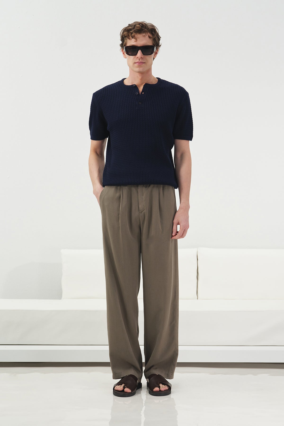 DOKULU BİSİKLET YAKA LACİVERT TRİKO T-SHIRT