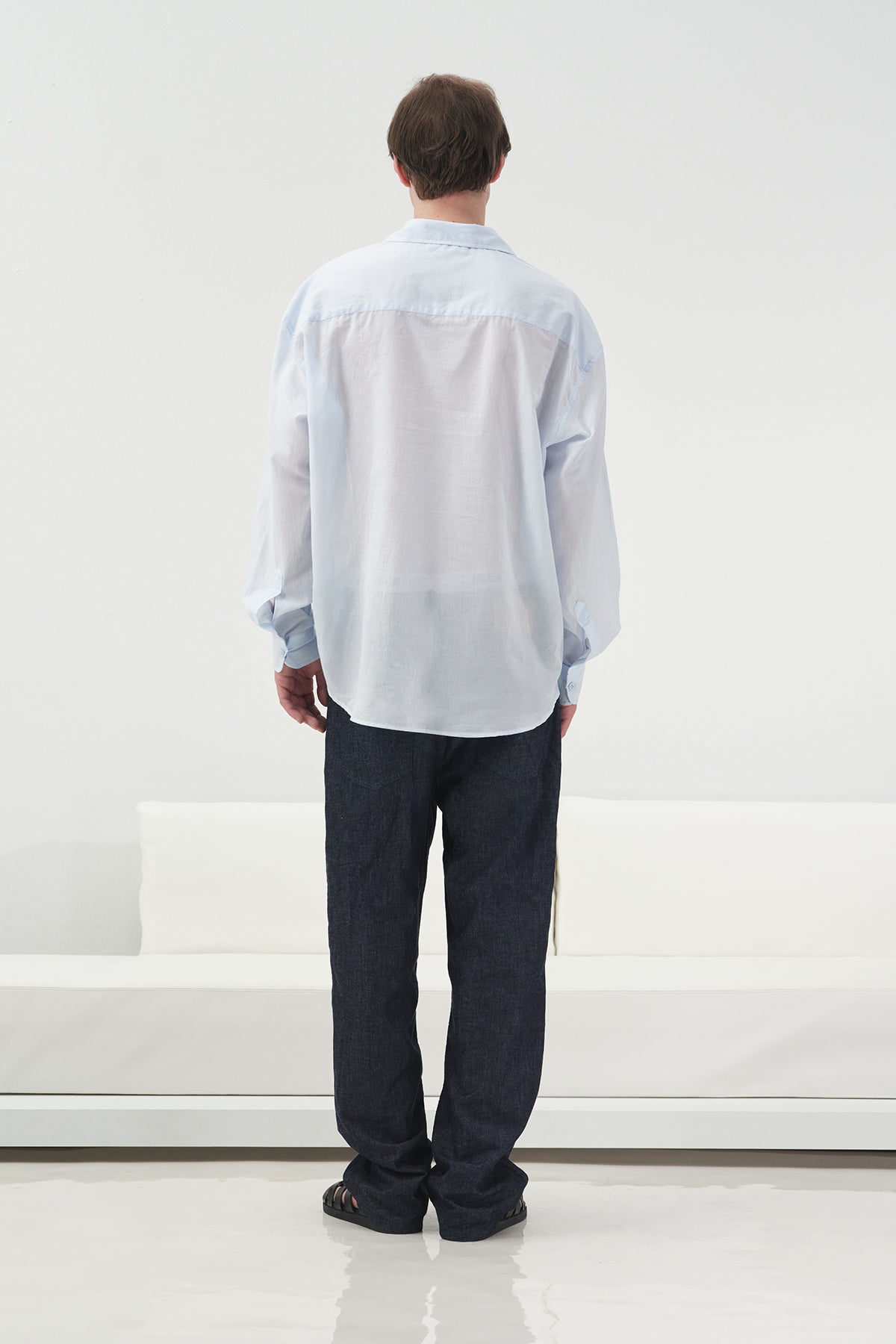 YAKASI İPLE DÖKÜMLÜ AÇIK MAVİ VUAL GÖMLEK