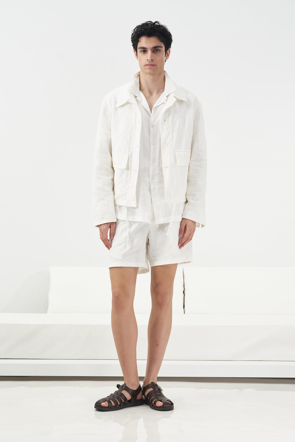 DESENLİ EKRU İNCE CEKET