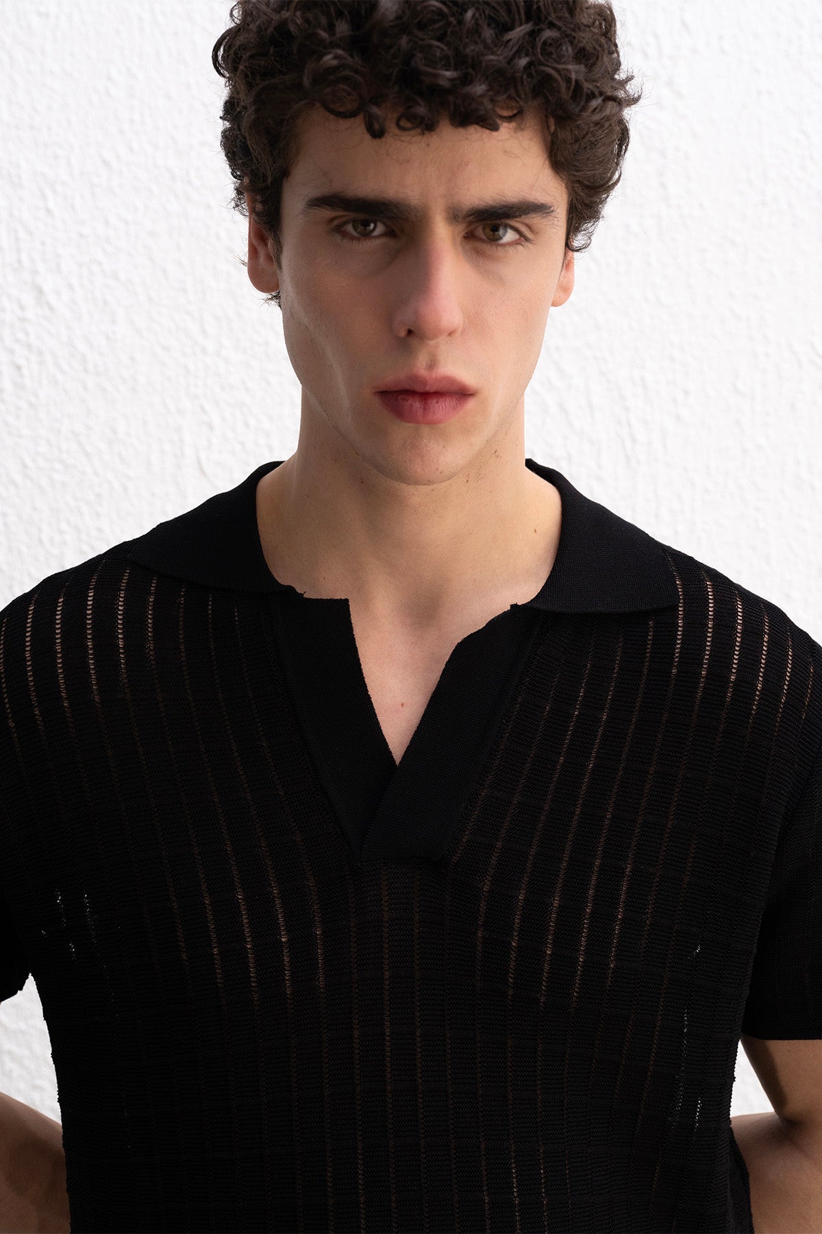 DÖKÜMLÜ TRİKO SİYAH T-SHIRT GIESTO