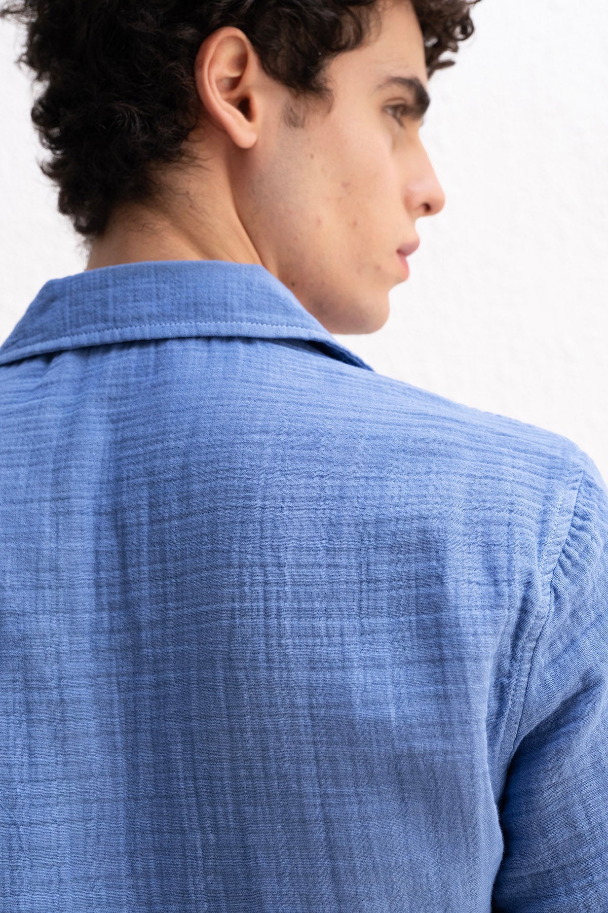 EFEKTLİ KISA KOLLU MAVİ GÖMLEK GIESTO