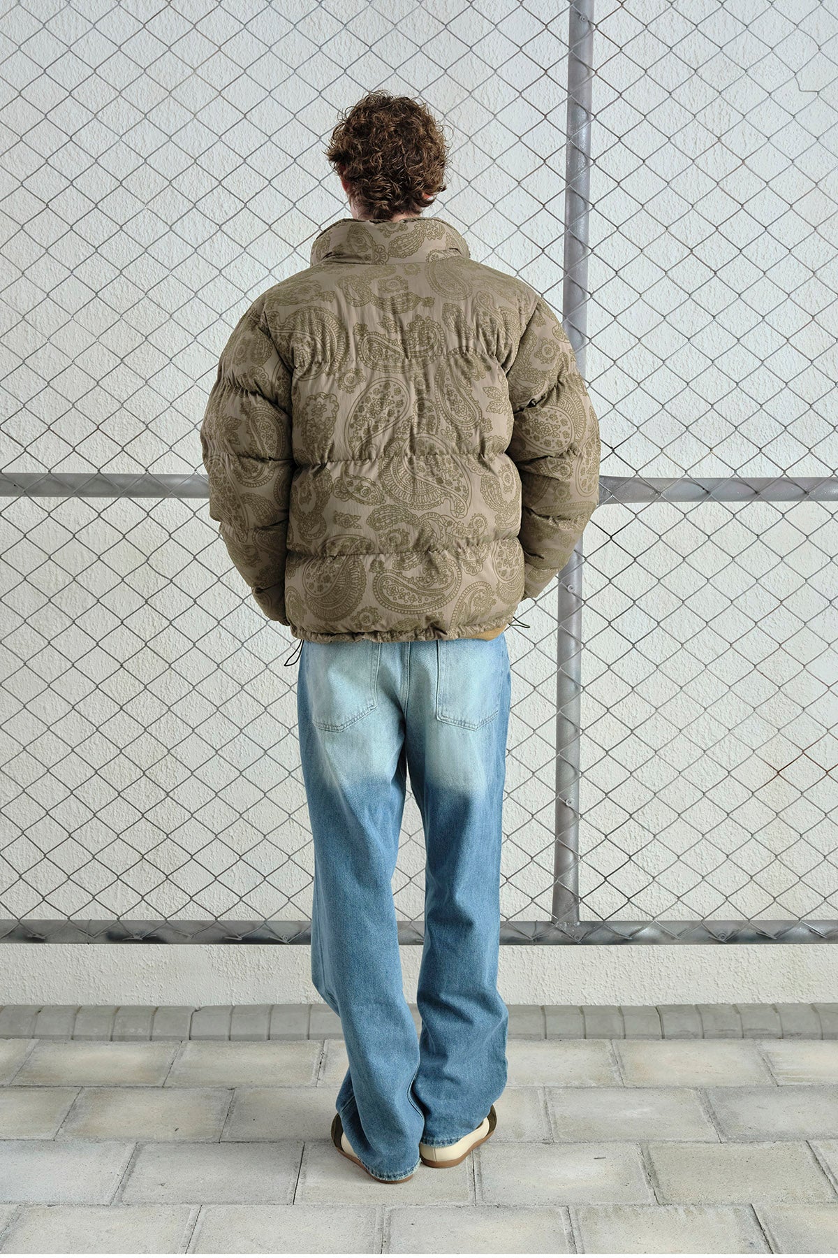 FLOK DESENLİ ŞİŞME HAKİ MONT