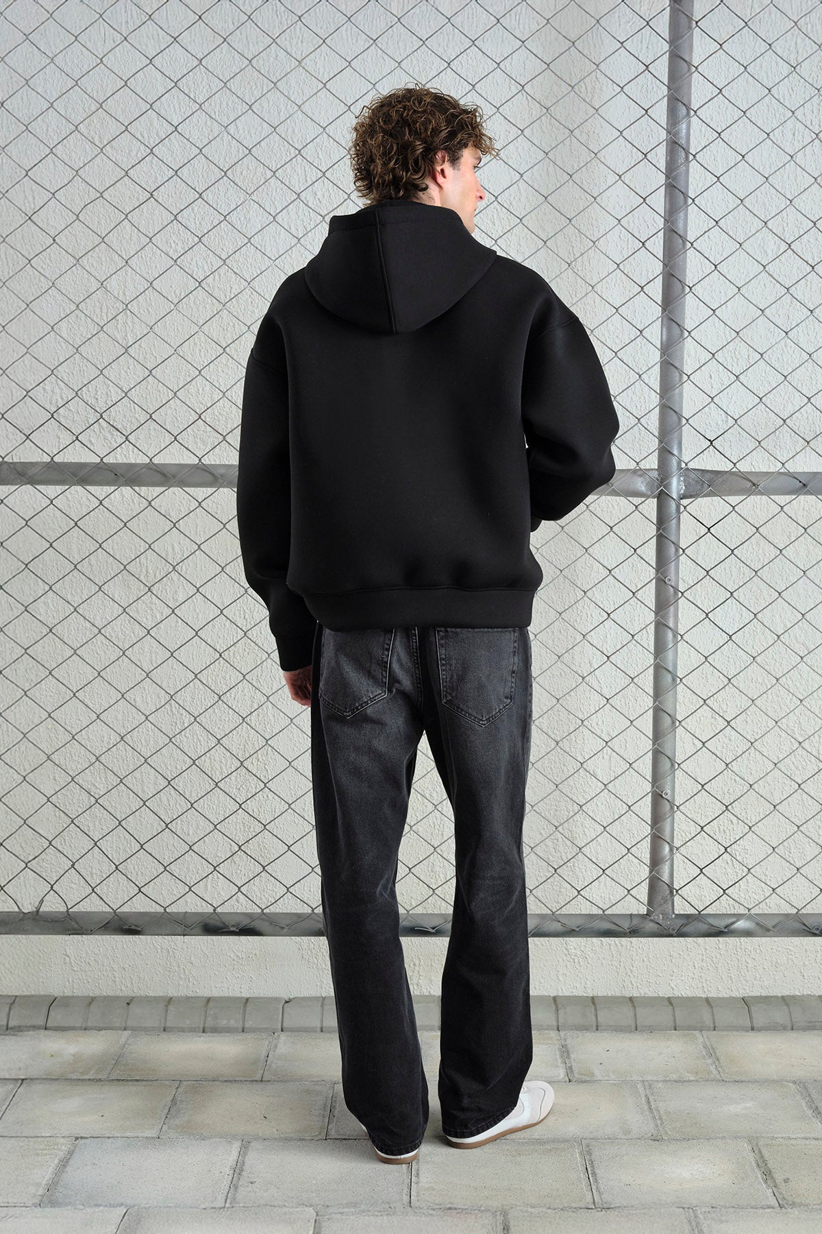 OVERSIZE KAPÜŞONLU SCUBA SİYAH SWEATSHIRT