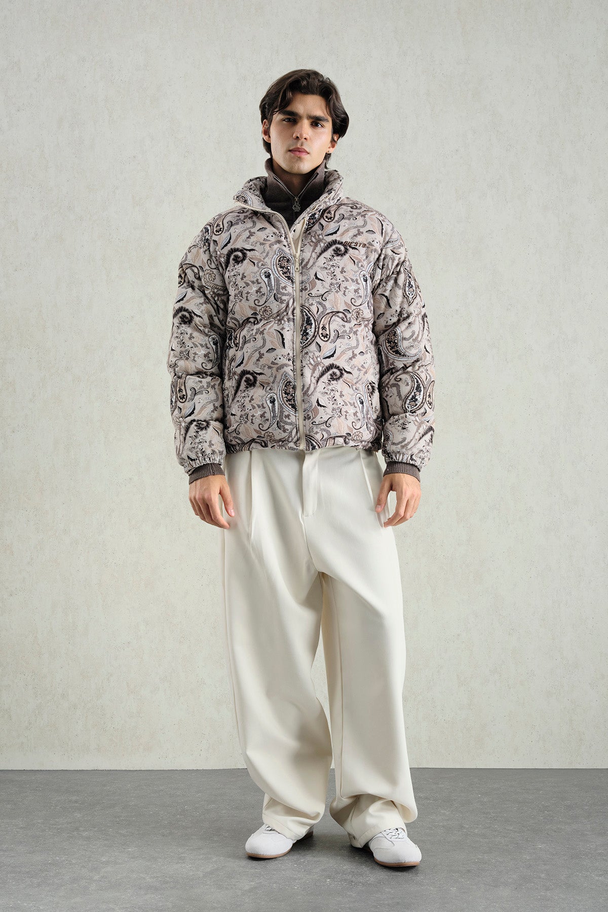 PATTERNED VELVET PUFFER BEIGE COAT