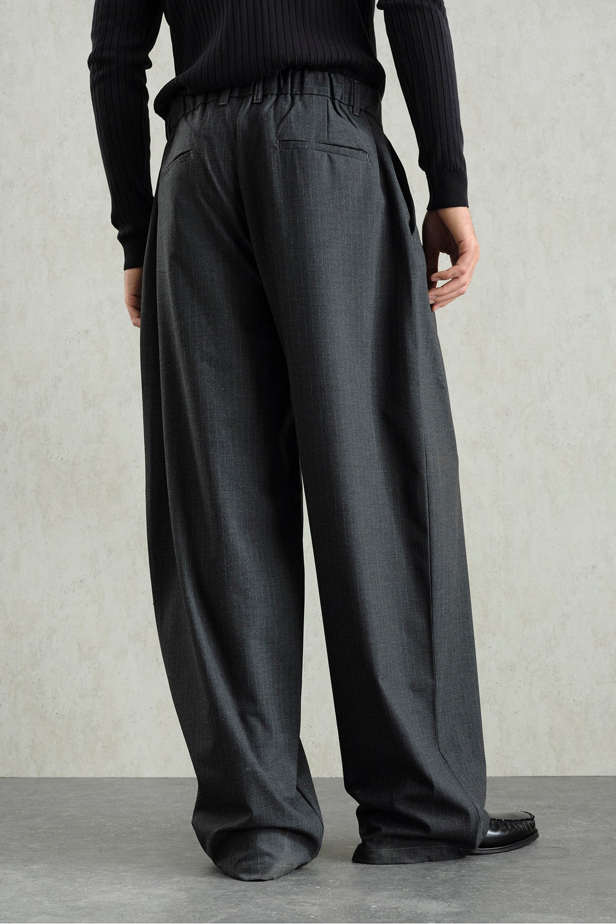 ÇİZGİLİ KLASİK ANTRASİT PANTOLON