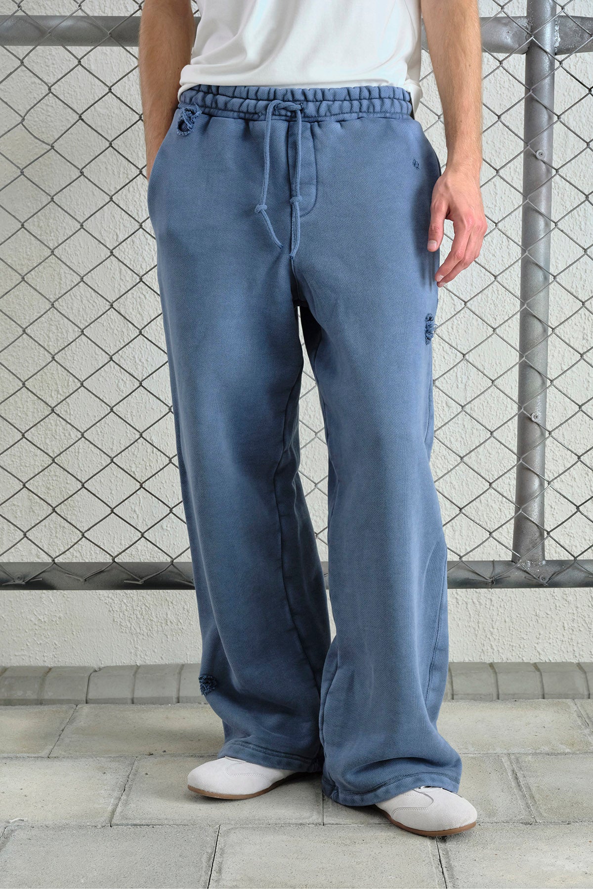 EFEKTLİ YIKAMALI JOGGER MAVİ PANTOLON