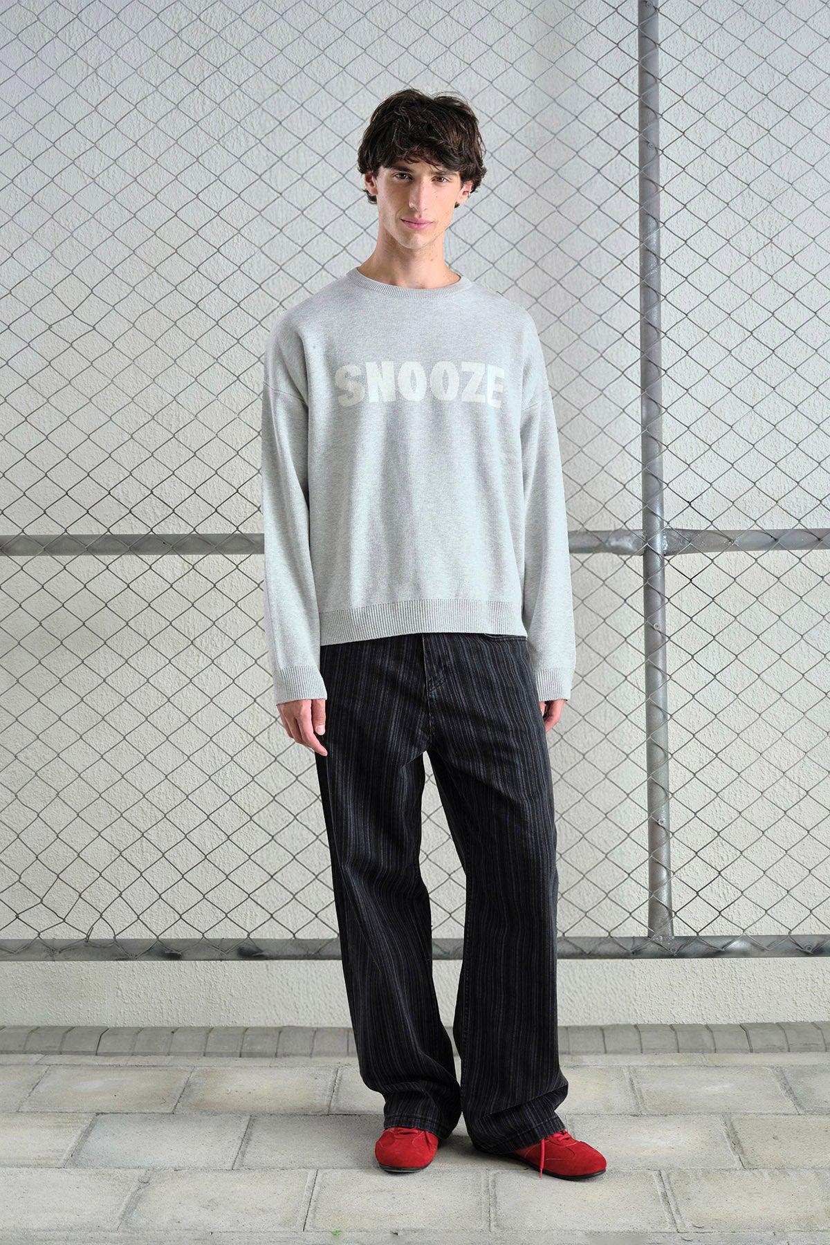 YAZILI TRİKO GRİ KAZAK