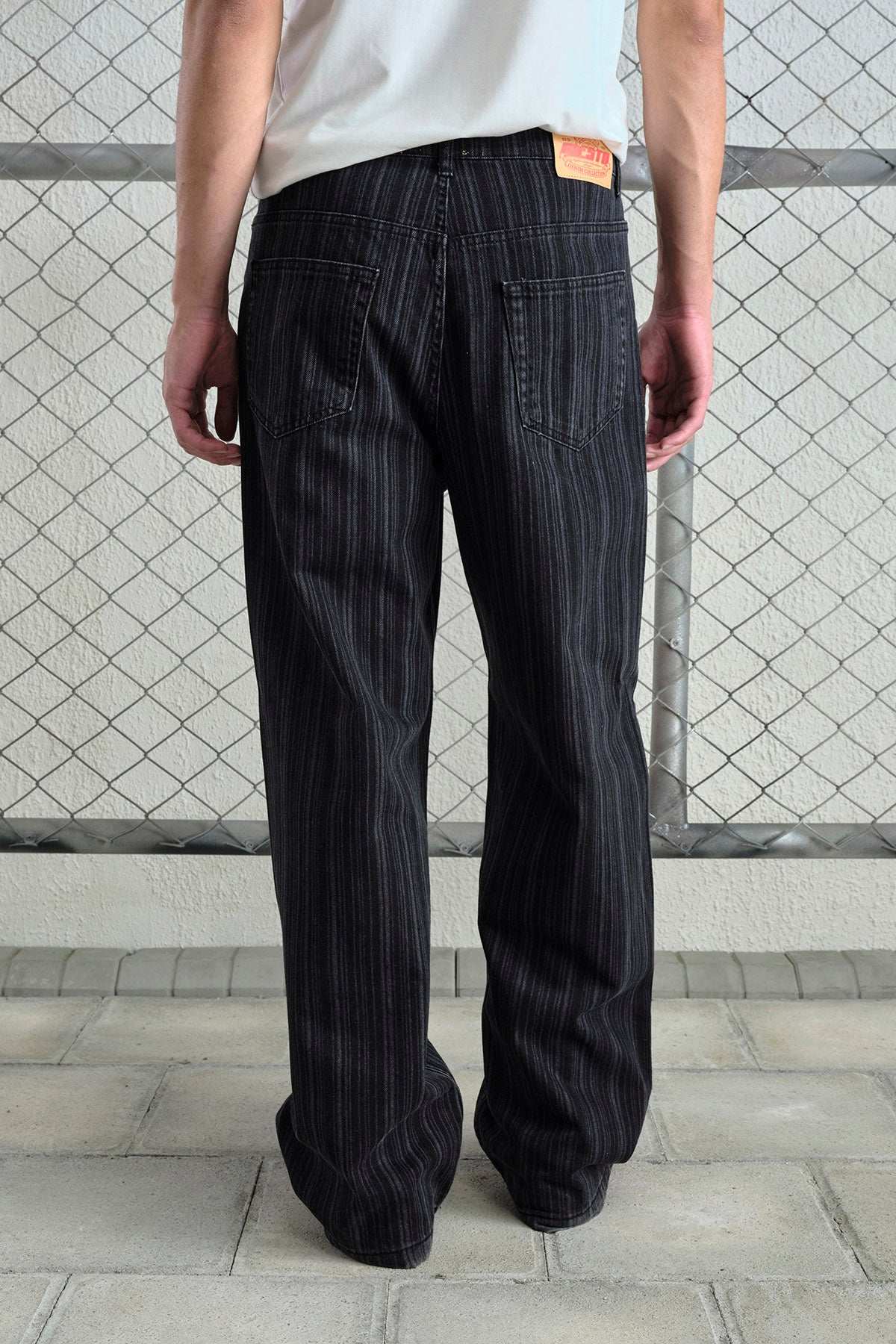 ÇİZGİLİ BAGGY SİYAH JEAN