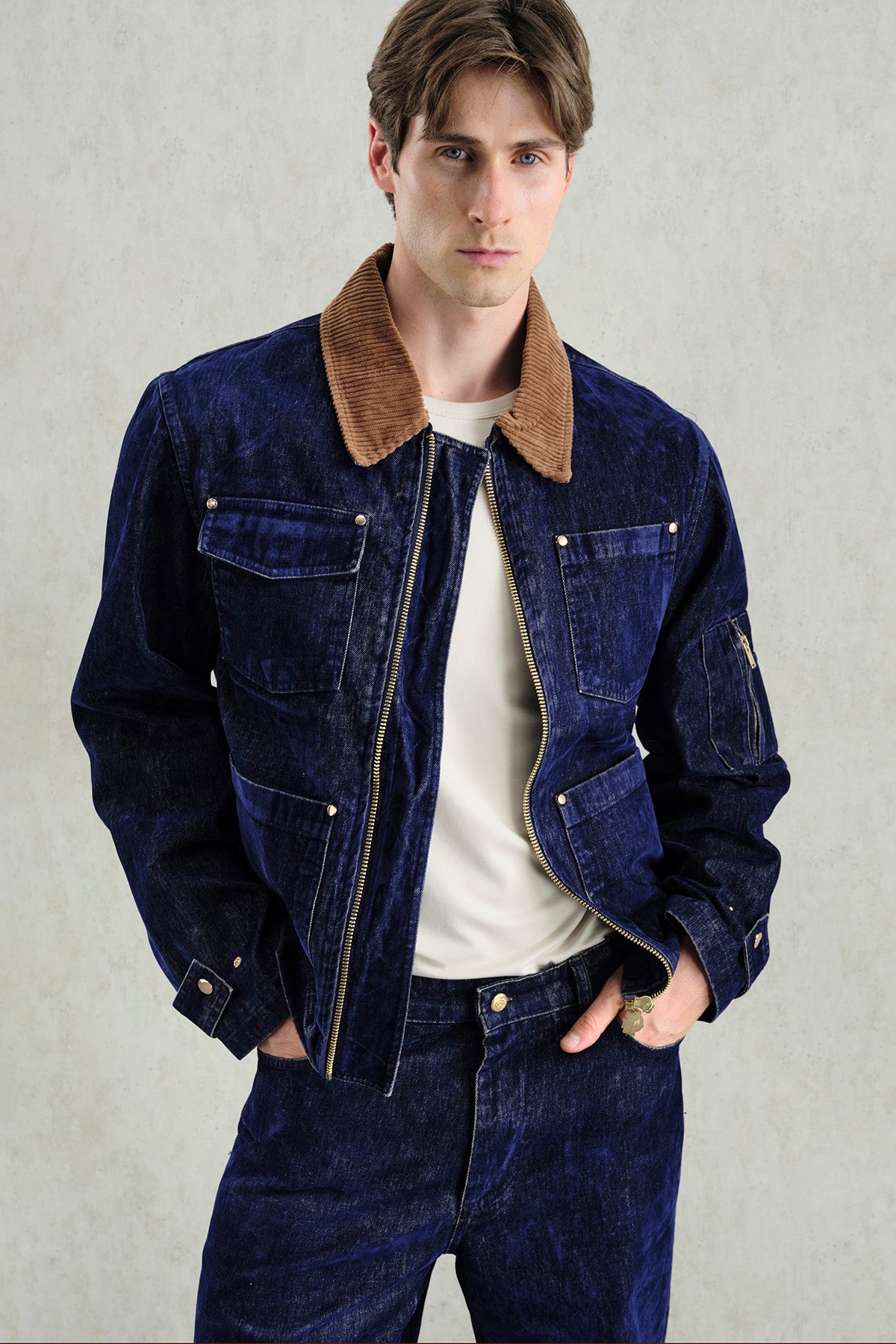 GOLD DETAYLI LACİVERT CEKET