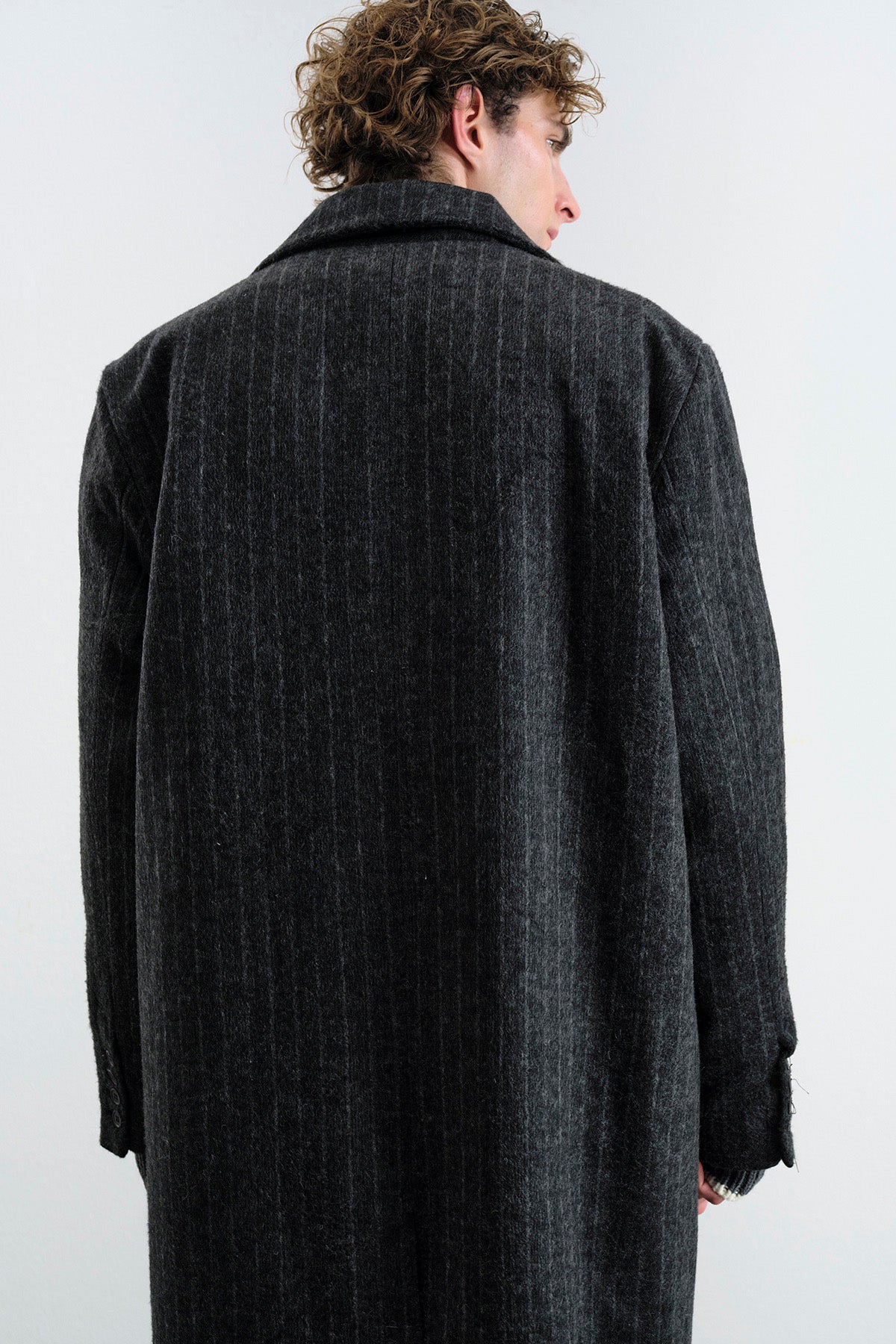 ÇİZGİLİ KAŞE SİYAH KABAN