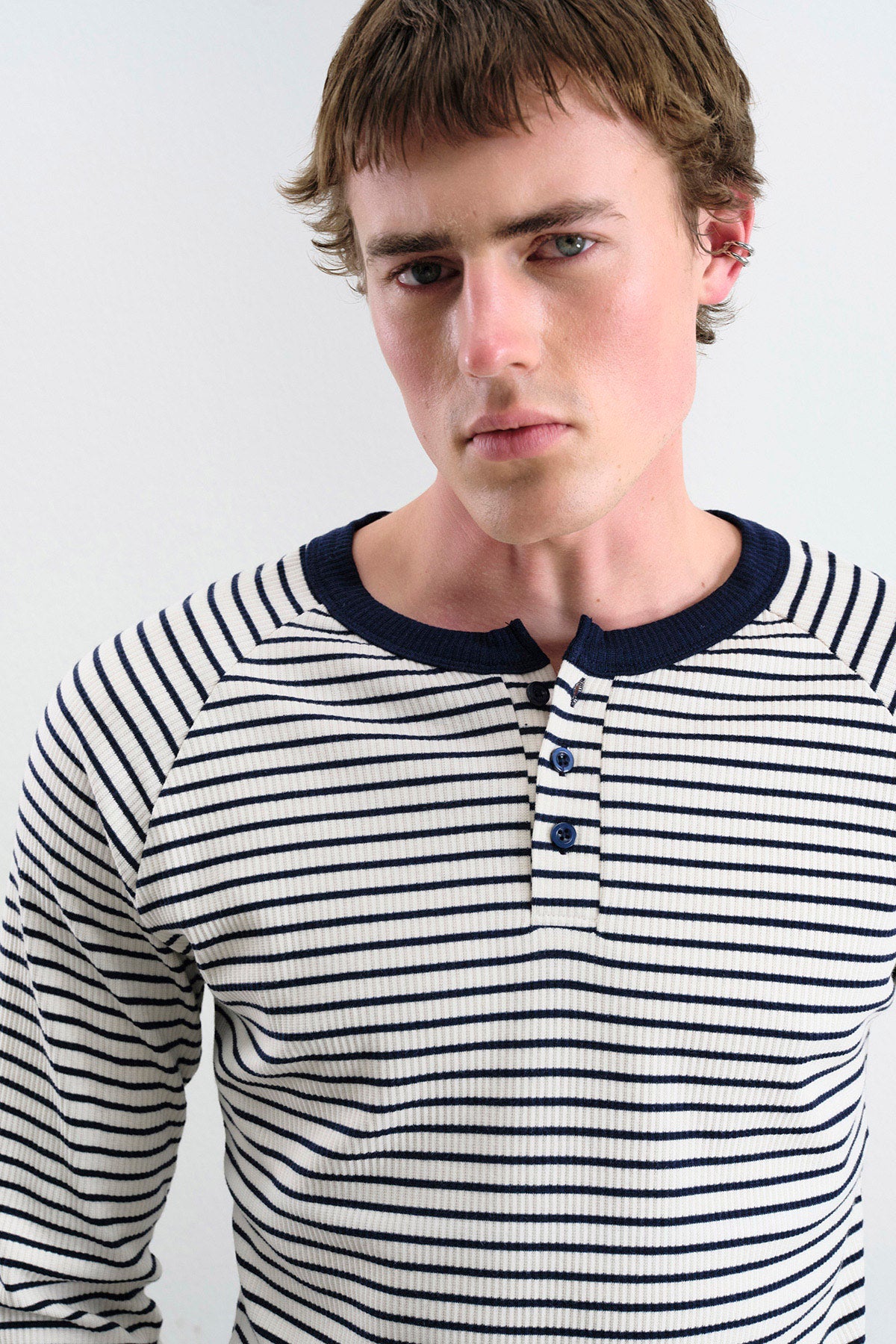 NAVY STRIPED T-SHIRT WITH CONTRAST COLLAR