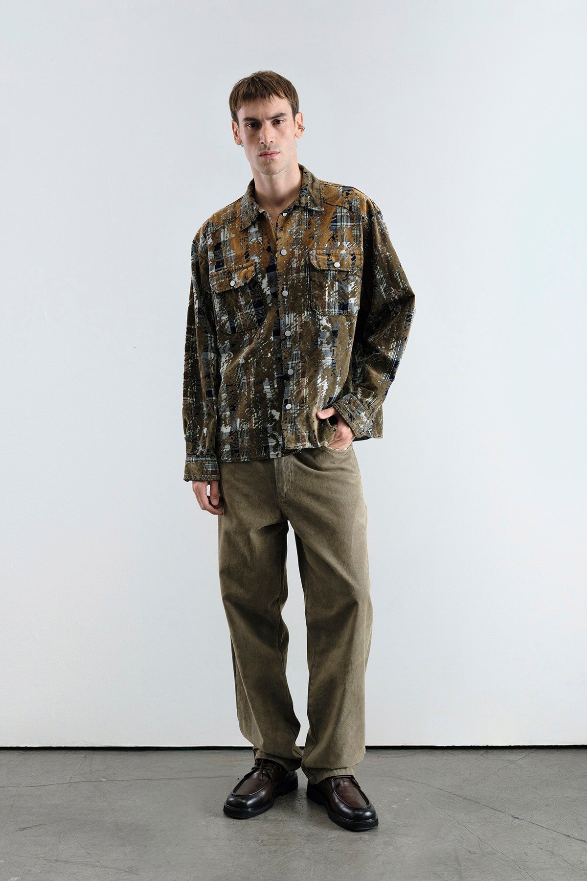 TEXTURED PLAID BROWN SHIRT