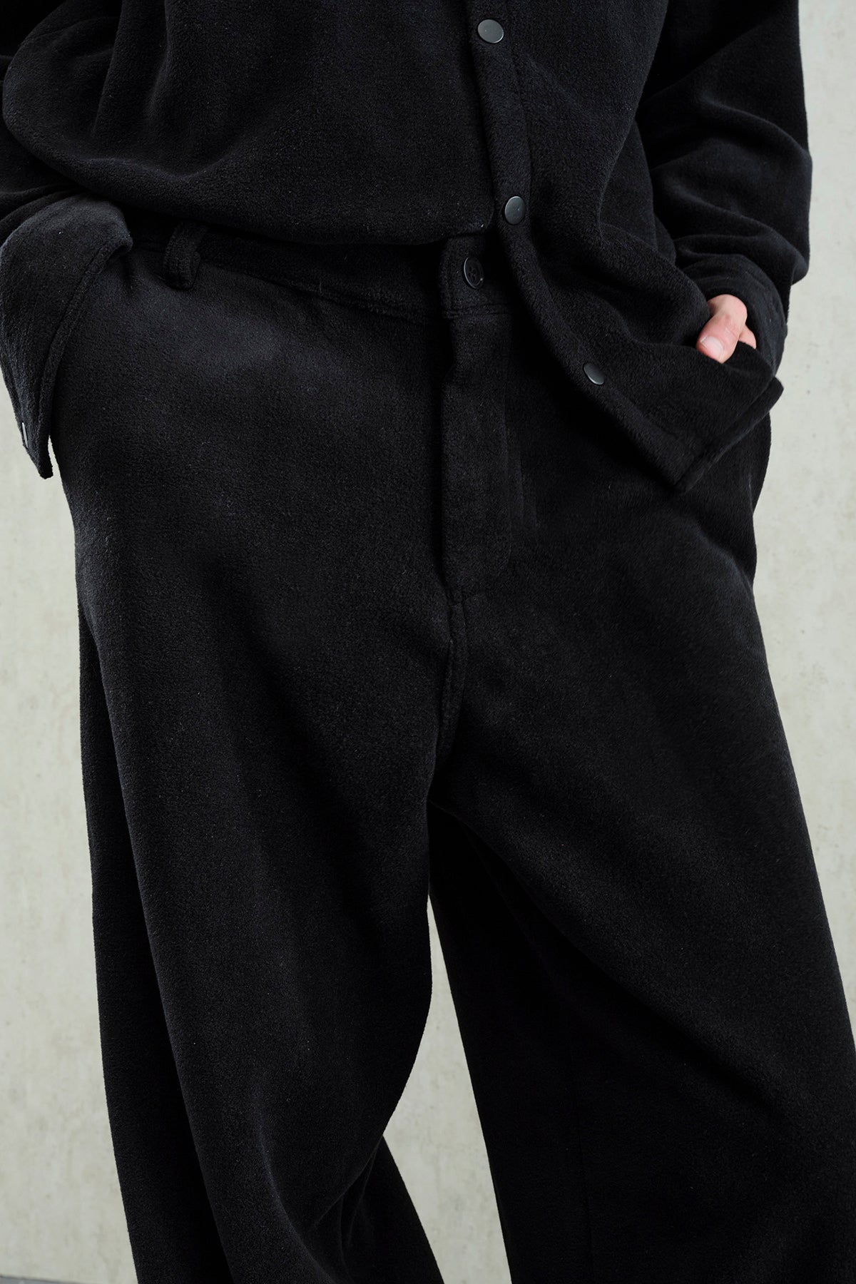 POLAR SİYAH PANTOLON