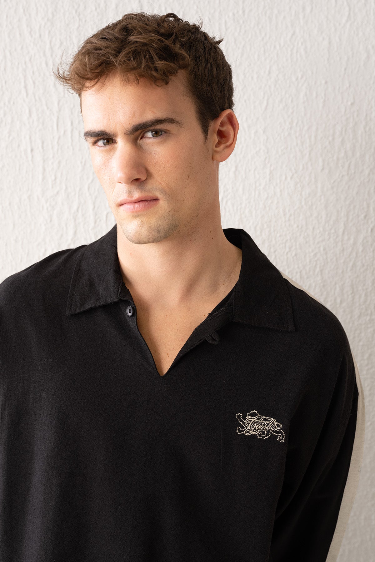 STRIPED LINEN BLACK T-SHIRT