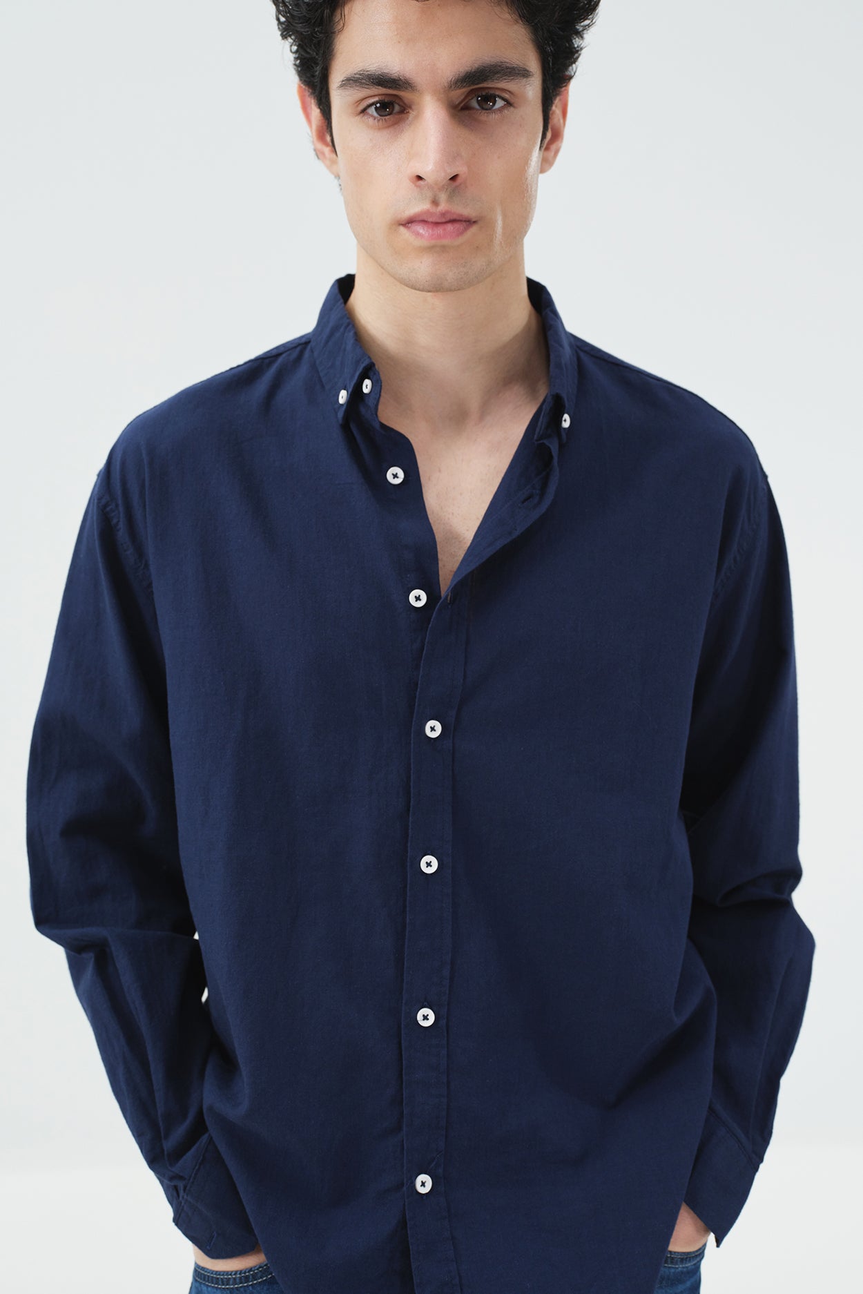 OVERSIZE DÖKÜMLÜ LACİVERT FRESH KETEN GÖMLEK