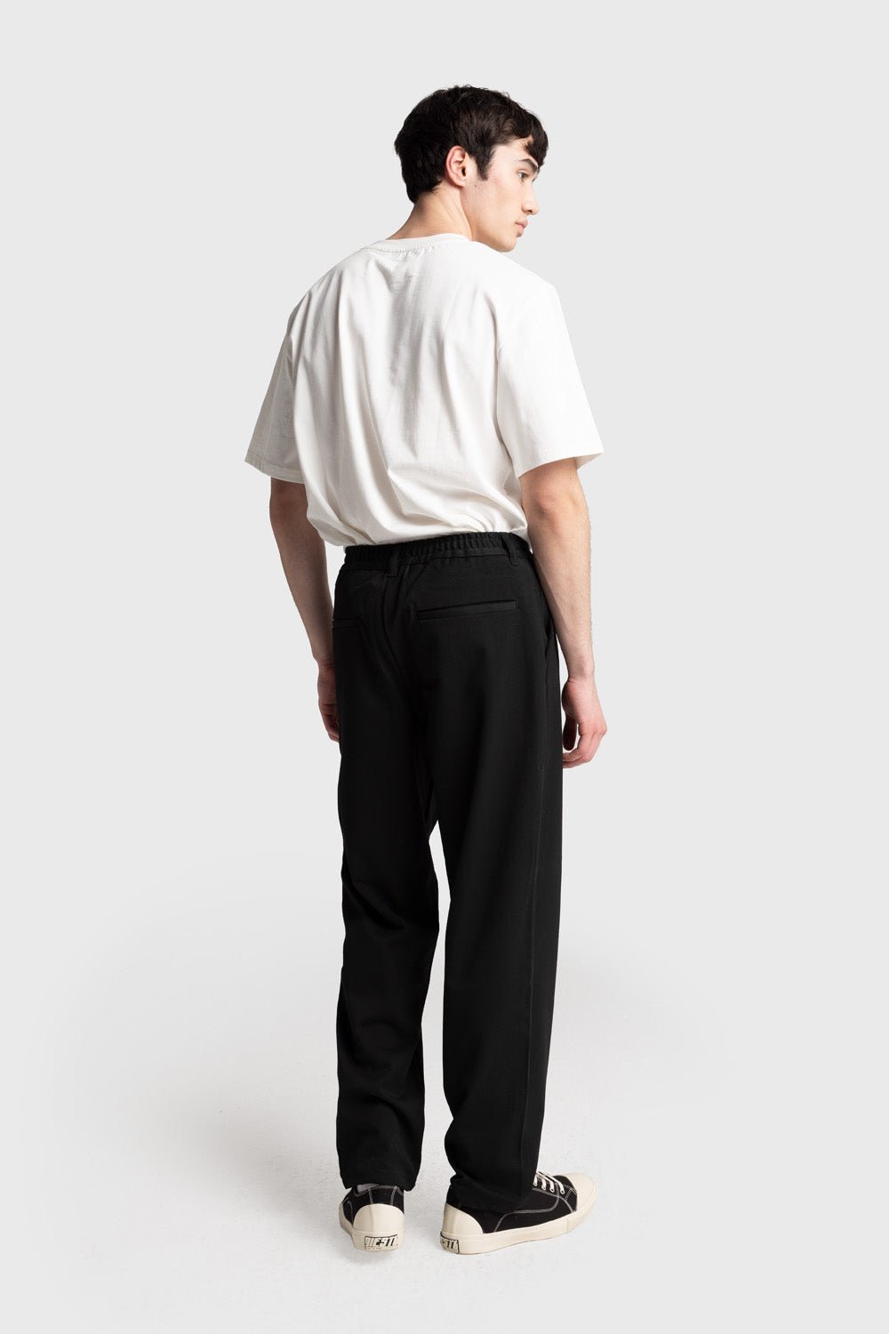 PİLİLİ DÖKÜMLÜ PANTOLON - SİYAH - PANTOLON