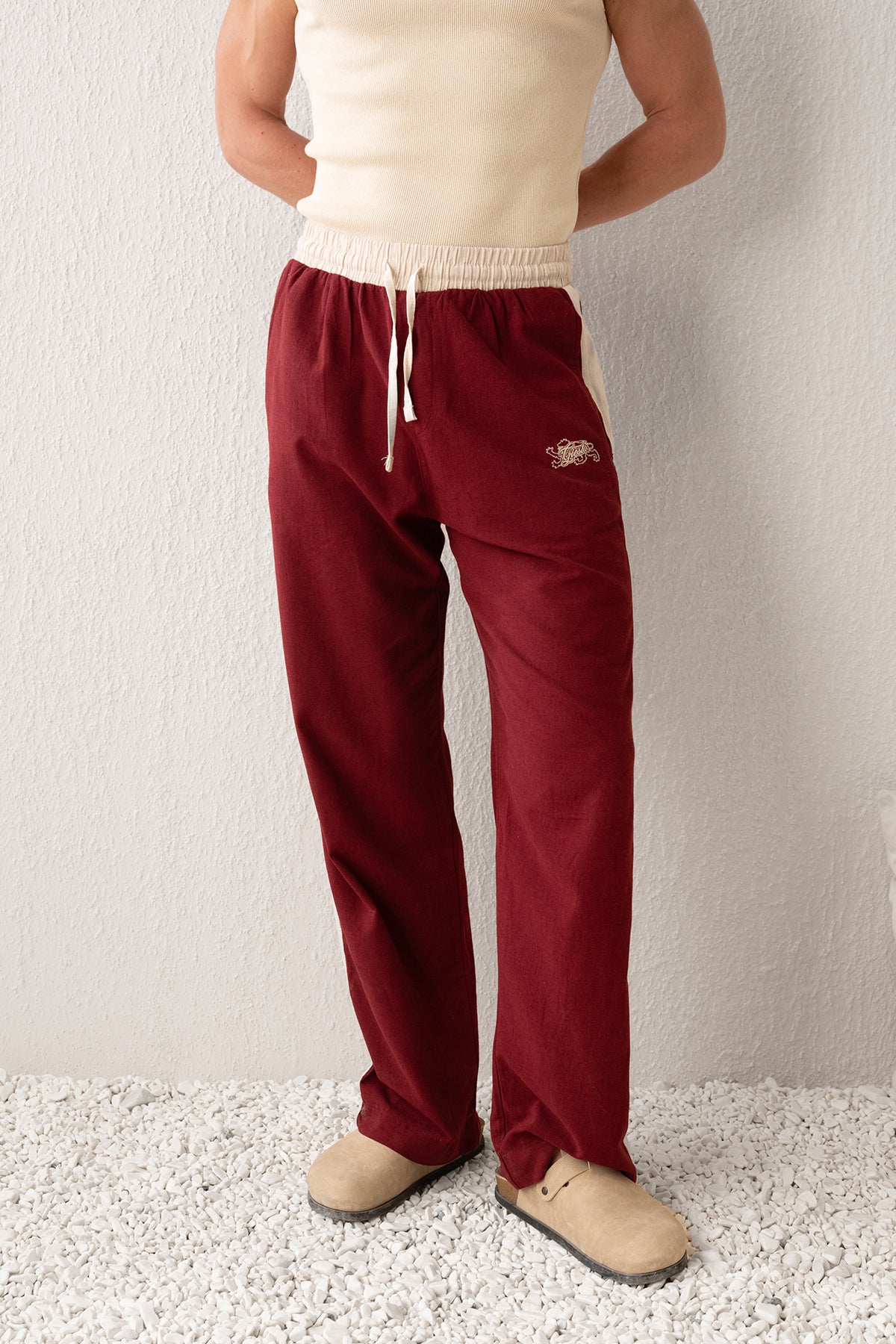 ŞERİT DETAYLI KETEN BORDO PANTOLON