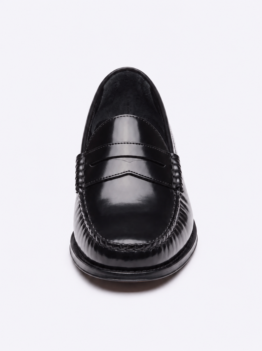 CLASSIC BLACK LOAFER