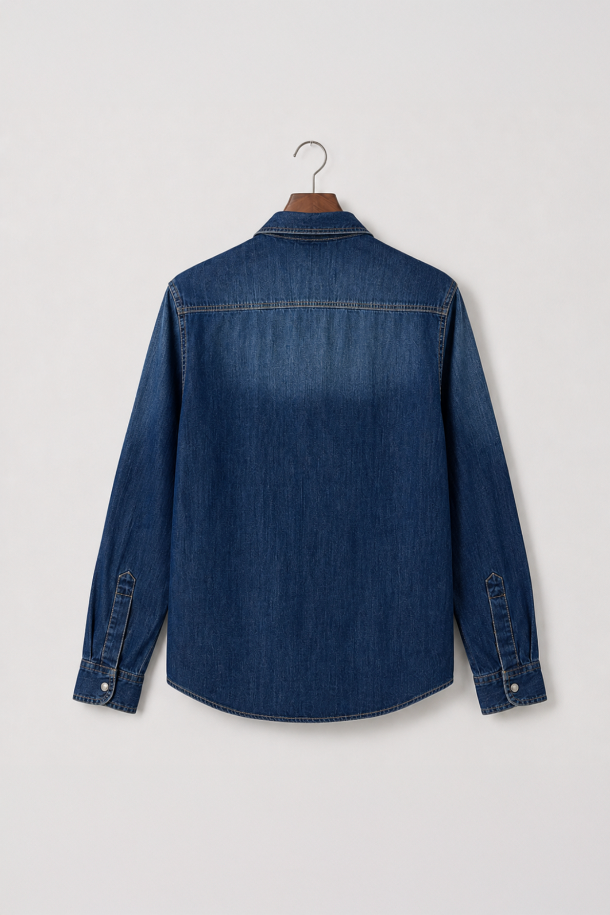 EFEKTLİ REGULAR FIT İNCE TİNTLİ MAVİ DENIM GÖMLEK