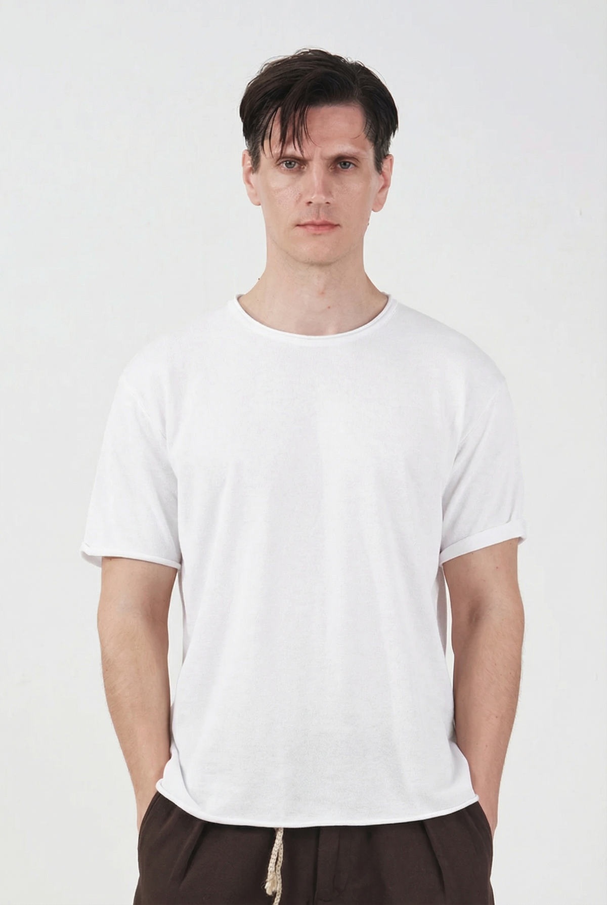 DÖKÜMLÜ BEYAZ KETEN TRİKO T-SHIRT