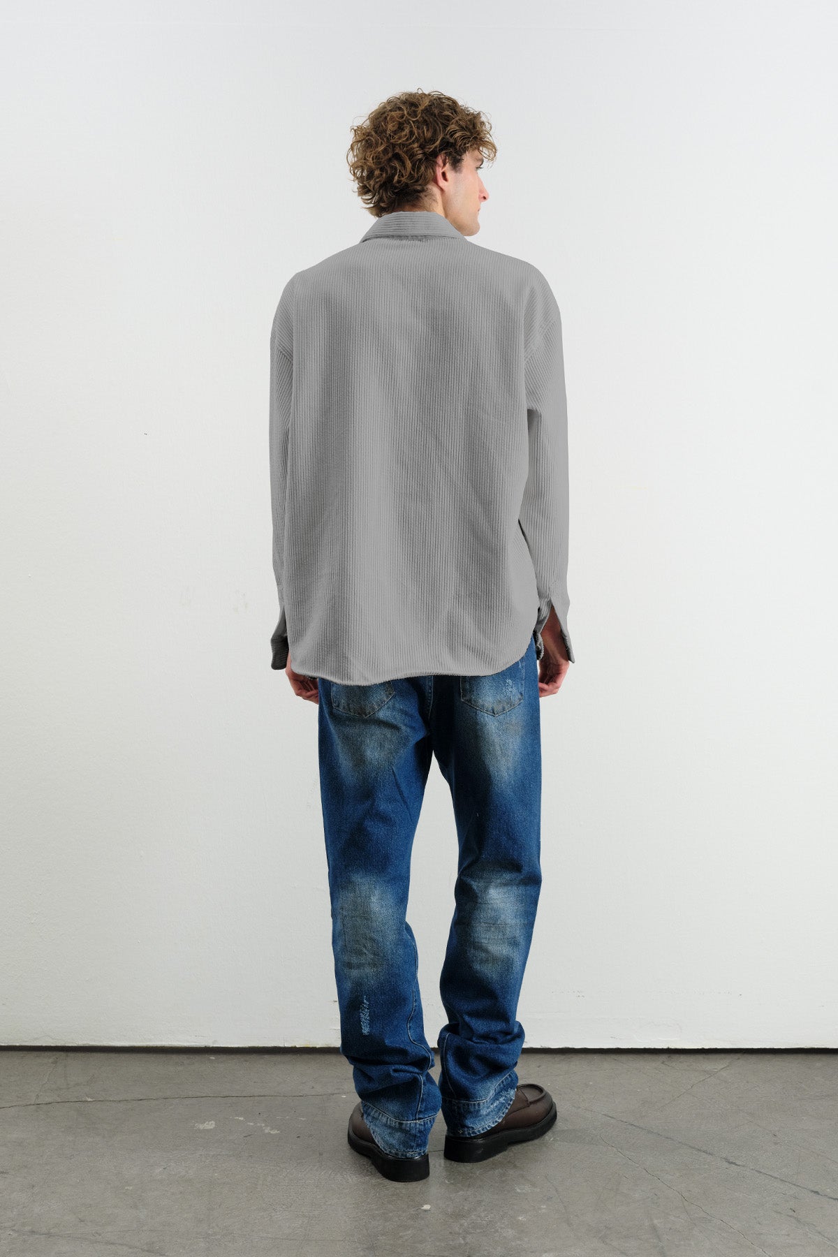 OVERSIZE DRAPED VELVET GRAY SHIRT