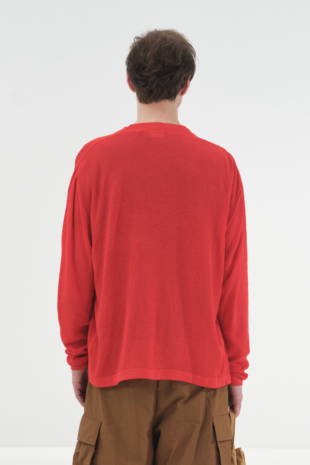 HAFİF İNCE ÖRGÜLÜ KIRMIZI TRİKO HIRKA