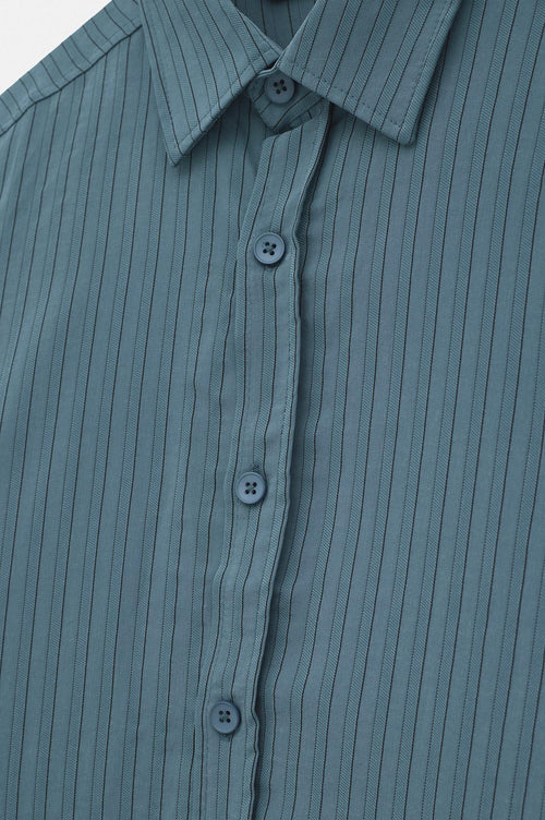 OVERSIZE ÇİZGİLİ MAVİ MODAL GÖMLEK - 2