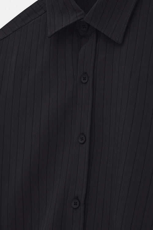 OVERSIZE ÇİZGİLİ SİYAH MODAL GÖMLEK - 2