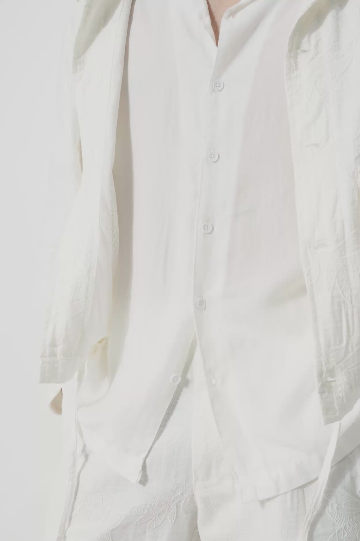 PATTERNED ECRU LIGHT JACKET