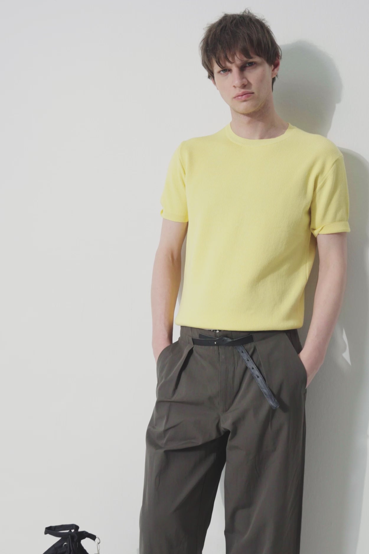 YELLOW RIBBED KNIT T-SHIRT