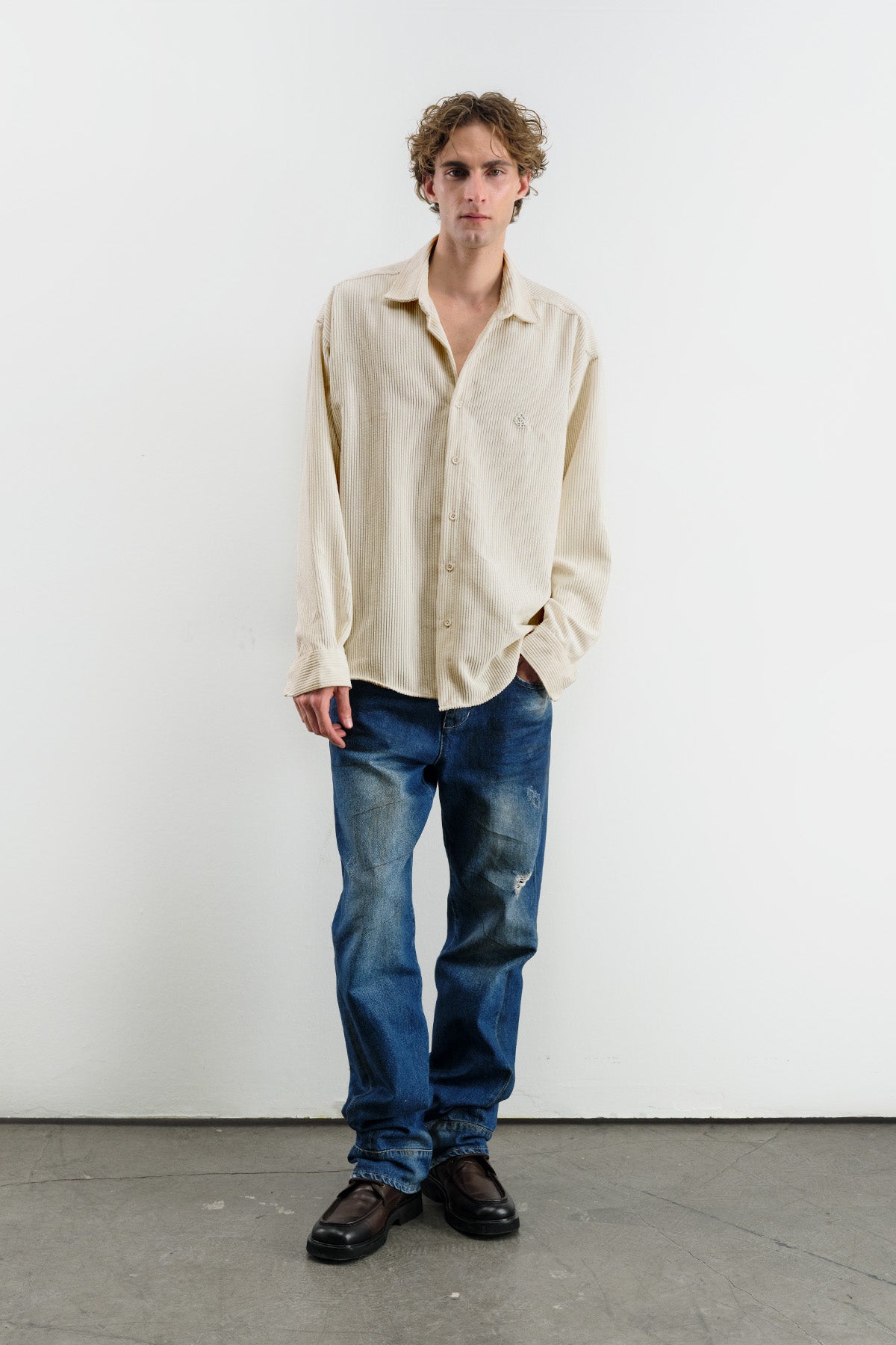 OVERSIZED DRAPED VELVET BEIGE SHIRT