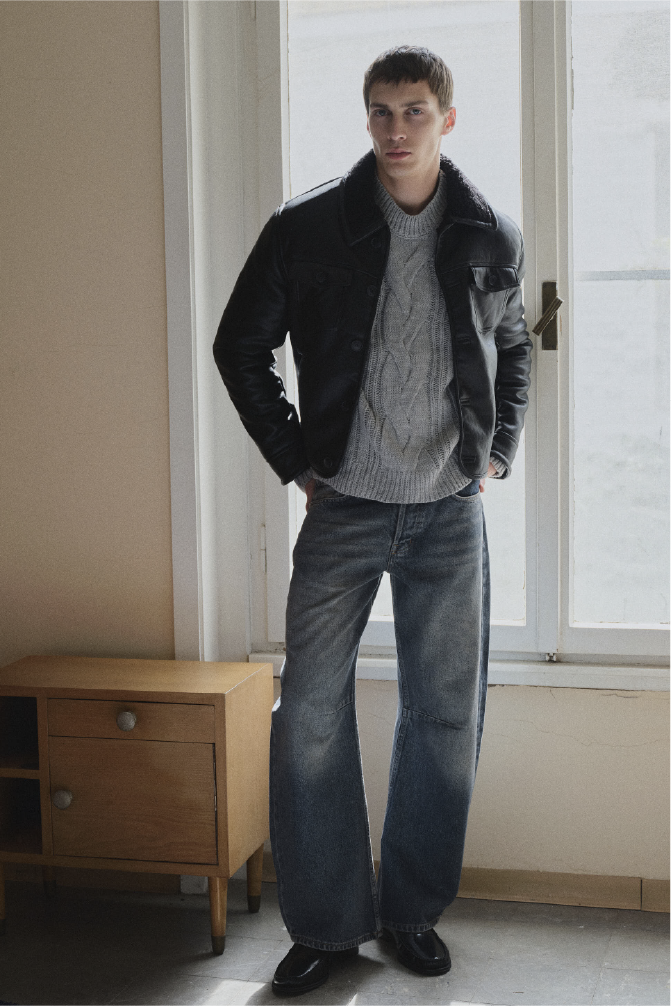 CROP FIT FUR-LINED LEATHER JACKET